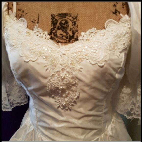 RARE Snow White Beads Ballroom Wedding Dress Princess Victorian Luxury Ball Gown - Picture 15 of 16